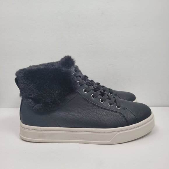 Koolaburra By UGG Shoes - Koolaburra by UGG Sundell Fuzz Chukka Women's Black Boots S/N 1132851 US Size 8